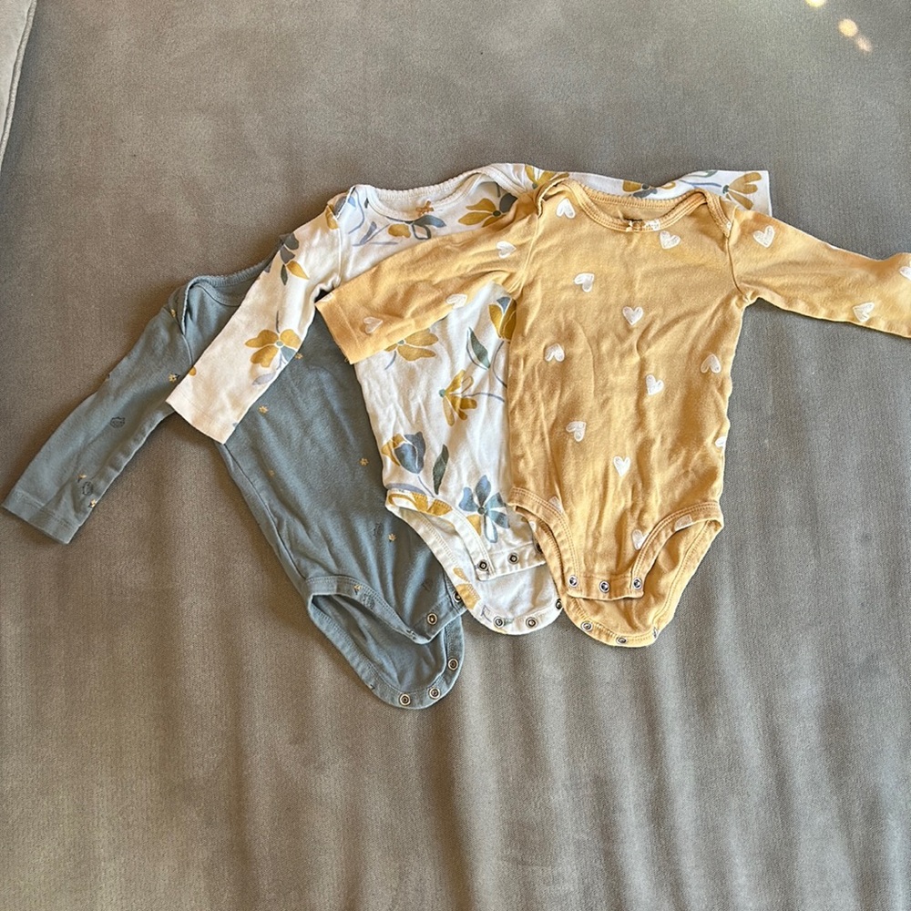 3 piece onesie set 9 months